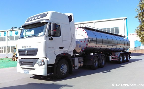 内蒙35立方不锈钢拉奶罐式运输车发货