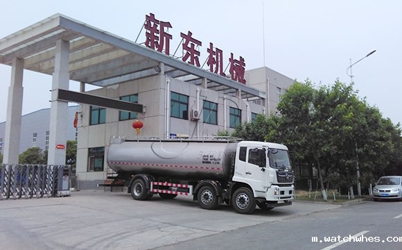 天润watchwhes牌16立方牛奶运输罐车发往洛阳