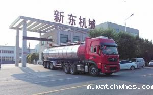 河北30吨奶罐车今日交付客户