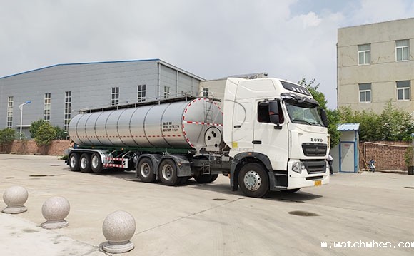 宁夏首台天润watchwhes牌<a href=http://xnc.xdqj.com/xnc/ target=_blank class=infotextkey>半挂<a href=/ target=_blank class=infotextkey>奶罐车</a></a>顺利交付客户