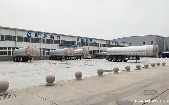 天润watchwhes40方<a href=/ target=_blank class=infotextkey>奶罐车</a>