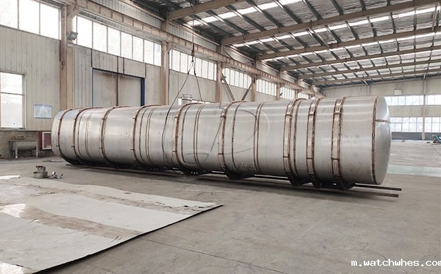 星空体育app官网入口16台液体牛奶运输大罐车紧张生产中!