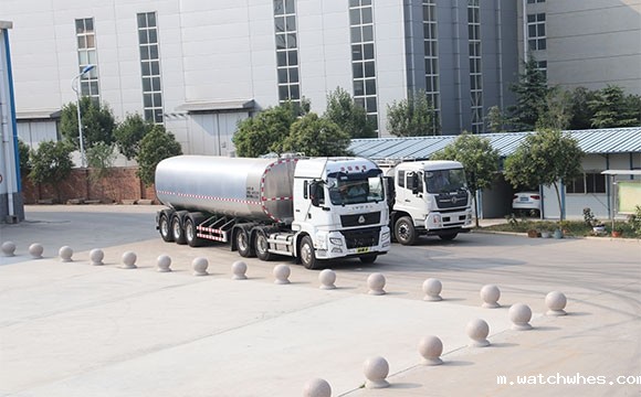 牛奶液罐车