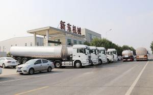 七车连发!天润watchwhes鲜奶运输专用车发往成都