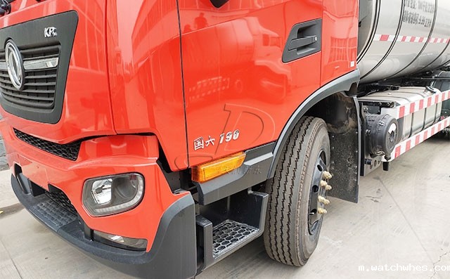 国内第一辆国六标准<a href=/ target=_blank class=infotextkey>奶罐车</a>准备发货上岗了!