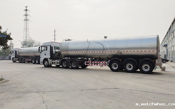 重庆33立方大型半挂鲜<a href=/ target=_blank class=infotextkey>奶罐车</a>发货现场