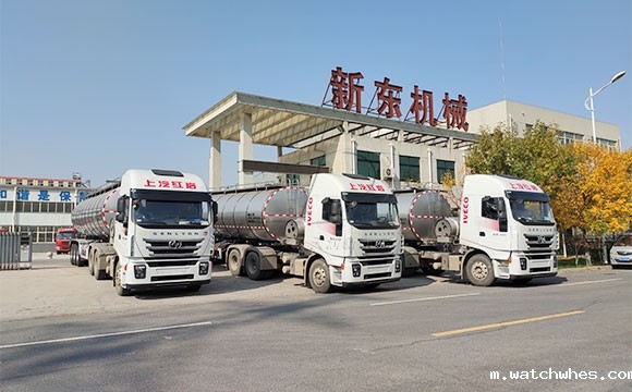 三台天润watchwhes牌34吨鲜牛<a href=/ target=_blank class=infotextkey>奶罐车</a>今日发往四川