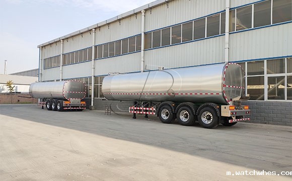 两辆天润watchwhes<a href=http://xnc.xdqj.com/xnc/ target=_blank class=infotextkey>半挂<a href=/ target=_blank class=infotextkey>奶罐车</a></a>发往重庆某物流公司