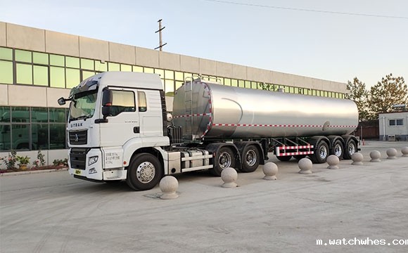 甘肃40吨大型半挂运输牛<a href=/ target=_blank class=infotextkey>奶罐车</a>下午发货