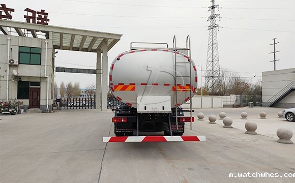 天润watchwhes牌16立方车罐<a href=http://xnc.xdqj.com/ngc/ target=_blank class=infotextkey>一体<a href=/ target=_blank class=infotextkey>奶罐车</a></a>发往河南南阳