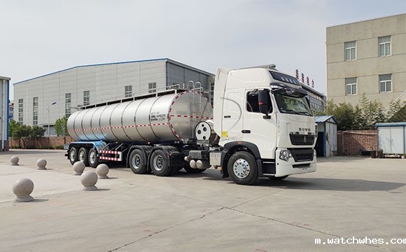 半挂拉牛<a href=/ target=_blank class=infotextkey>奶罐车</a>