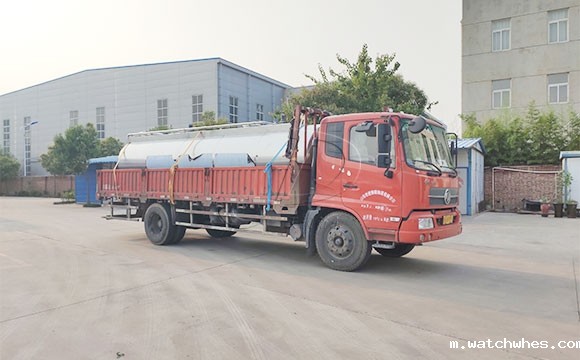 不锈钢车载牛奶运输罐