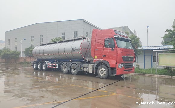 半挂不锈钢<a href=/ target=_blank class=infotextkey>奶罐车</a>