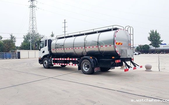 牛奶一体罐运输车