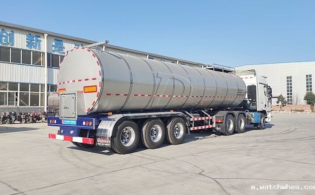 再走山东34方半挂奶罐车一台