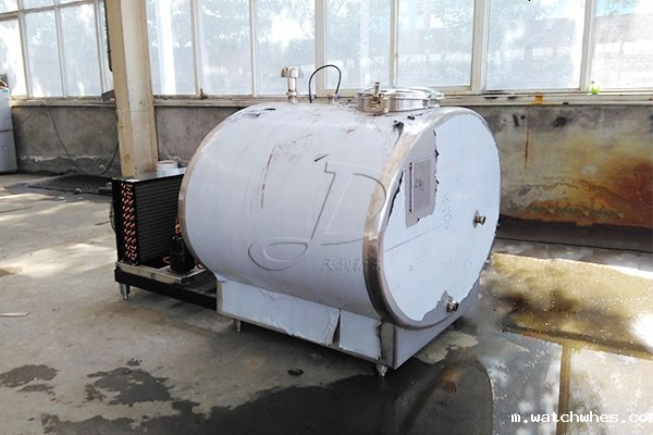 1吨鲜奶制冷罐 1吨鲜奶制冷罐