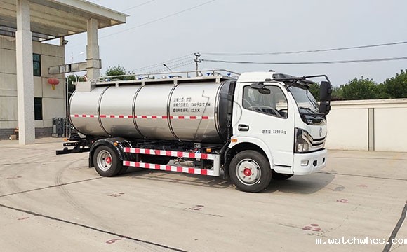 多利卡小型鲜<a href=/ target=_blank class=infotextkey>奶罐车</a>