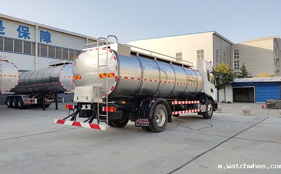 一体式拉奶运输车