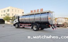 湖南国六10吨一体式拉奶运输车下午发车