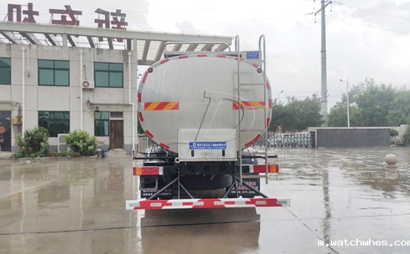 车罐<a href=http://xnc.xdqj.com/ngc/ target=_blank class=infotextkey>一体<a href=/ target=_blank class=infotextkey>奶罐车</a></a>