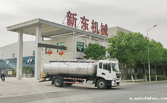 牛奶运输车