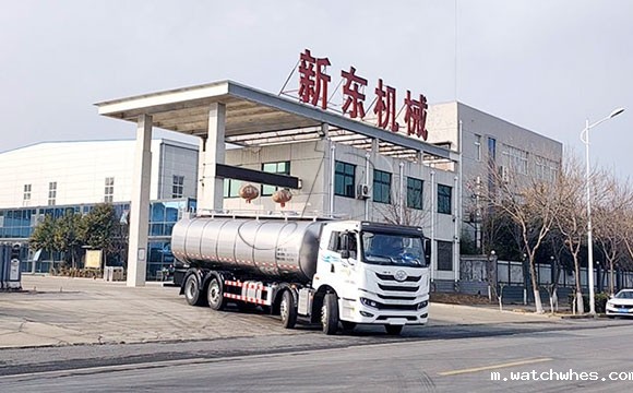 车罐一体鲜奶运输车