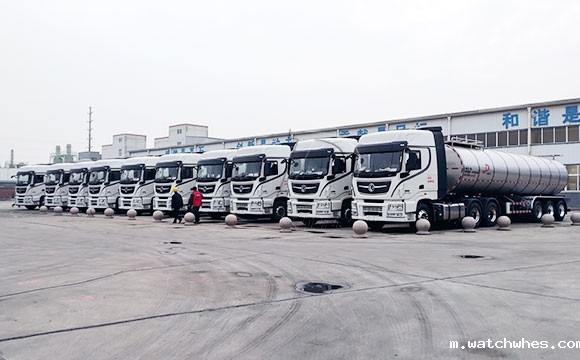 鲜奶运输半挂车