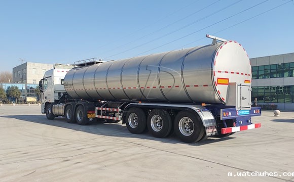 半挂鲜奶运输专用车