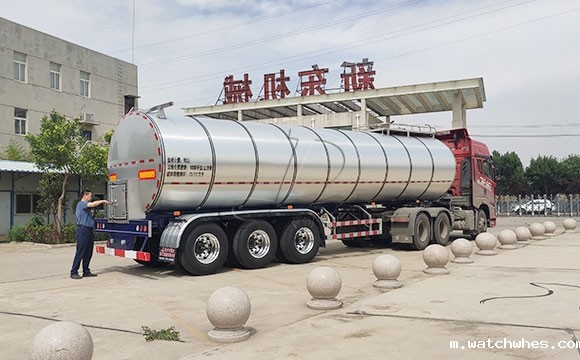 运输鲜奶挂车
