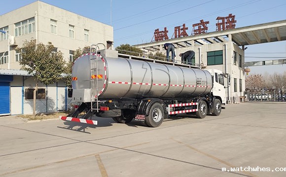 车罐一体鲜<a href=/ target=_blank class=infotextkey>奶罐车</a>