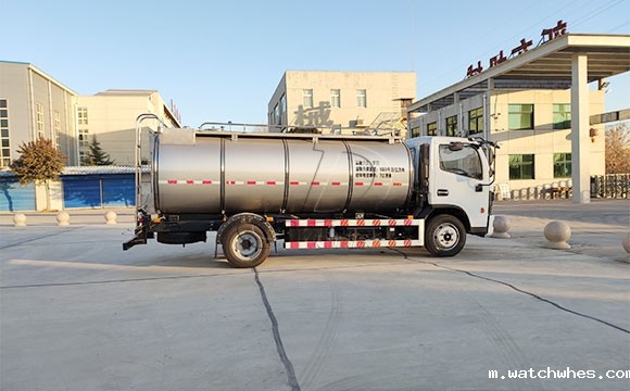 驼奶运输车