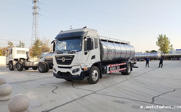 鲜奶槽罐车