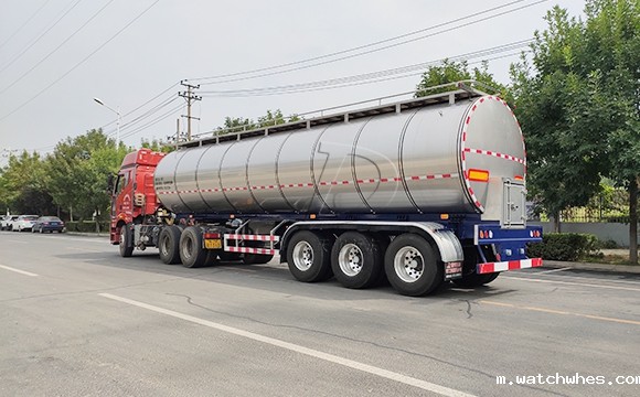 不锈钢运奶槽罐车