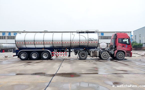 鲜奶槽罐车