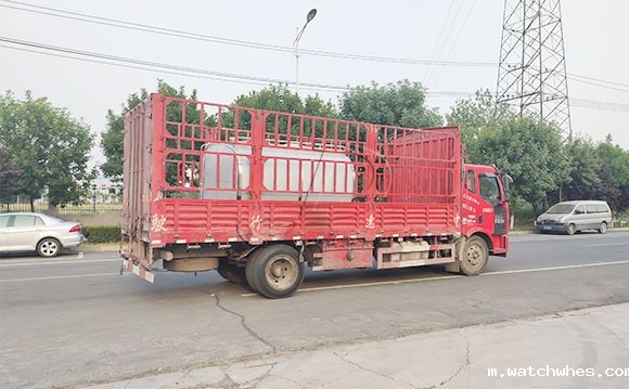 不锈钢鲜奶运输罐