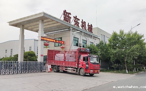 不锈钢保温运输罐