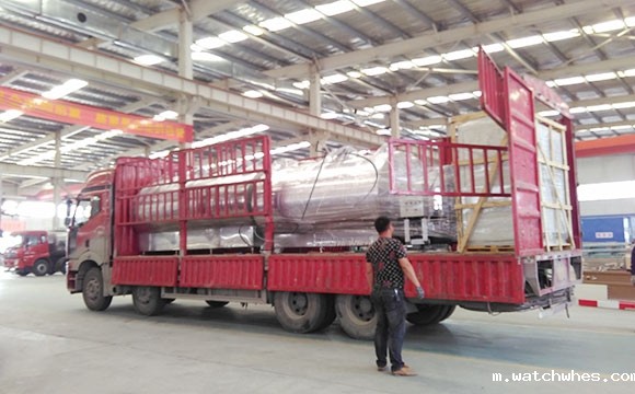 河南漯河客户订购的8吨牛奶保鲜<a href=/ target=_blank class=infotextkey>制冷罐</a>发货