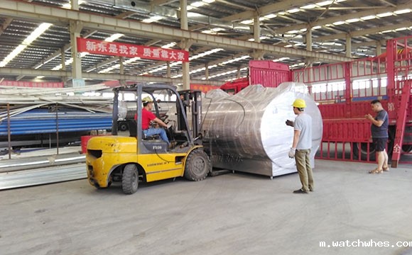 甘肃10吨牛奶保鲜<a href=/ target=_blank class=infotextkey><a href=/ target=_blank class=infotextkey>制冷罐</a></a>发货现场