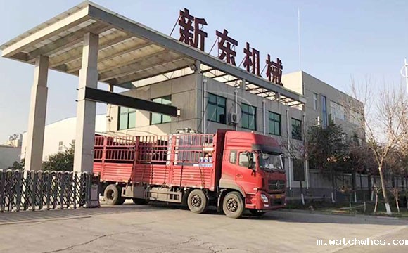 天津客户订购的3吨立式酸奶<a href=/ target=_blank class=infotextkey>制冷罐</a>按时发货