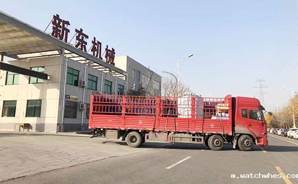 天津客户订购的3吨立式酸奶<a href=/ target=_blank class=infotextkey>制冷罐</a>按时发货