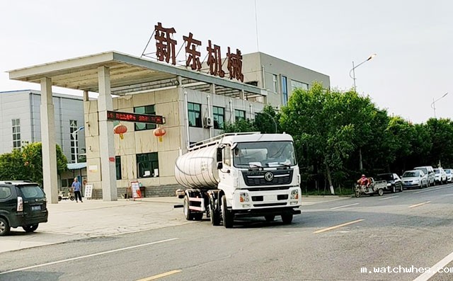 我公司18方车罐一体收鲜奶运输车按时发往河北