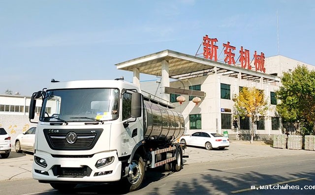 我公司车罐一体10方鲜奶运输车发往内蒙