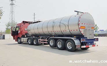 天润watchwhes牛奶运输车,中原腹地冷链运输新标杆