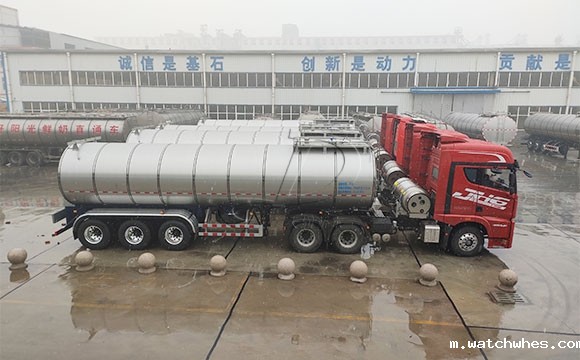 35吨鲜奶半挂运输车