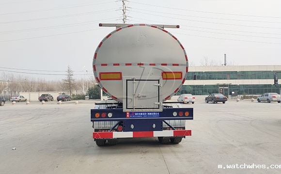 半挂奶罐车