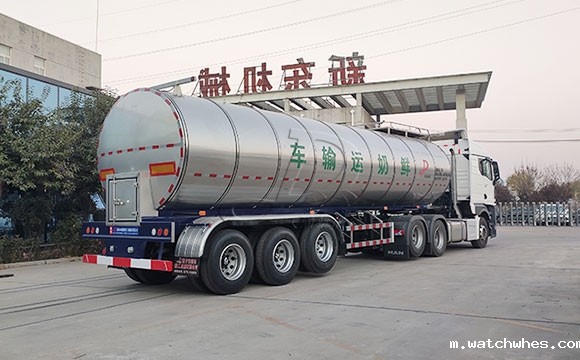 牛奶运输罐车