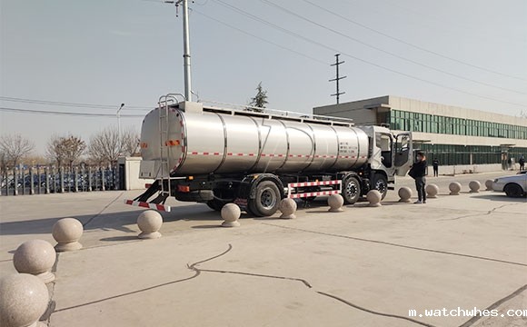 一体液奶运输罐车