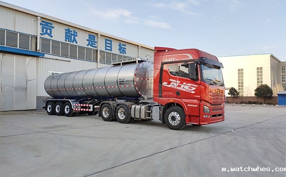 半挂罐式冷藏车