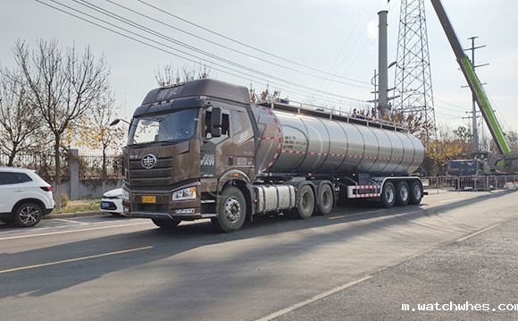 淀粉乳保温运输罐车