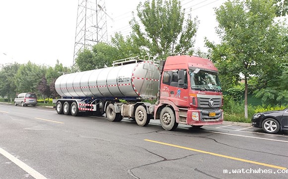 鲜奶槽罐车